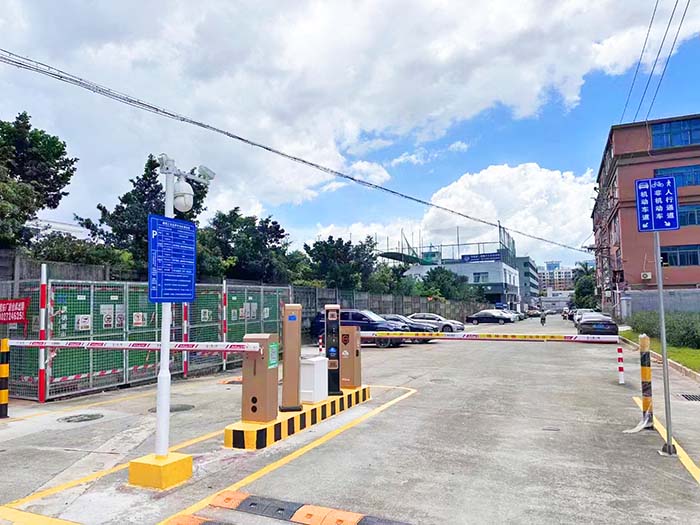 村內(nèi)停車場(chǎng)車牌識(shí)別系統(tǒng)