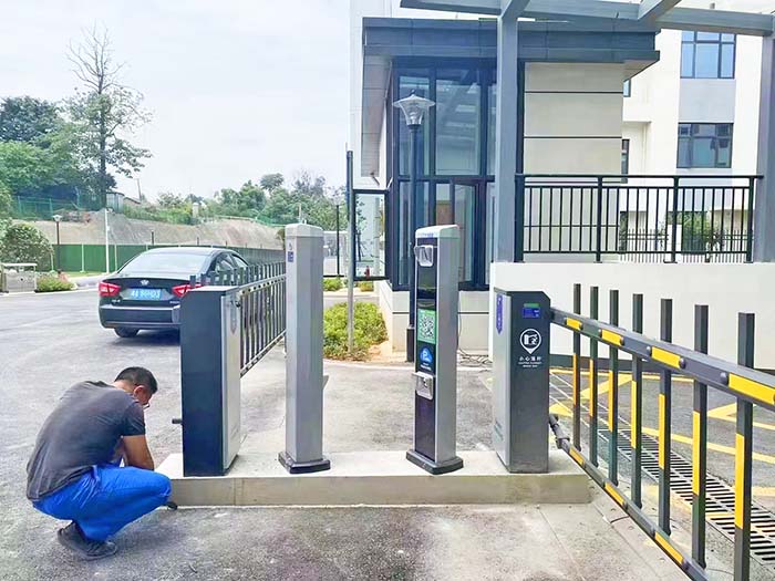 小區(qū)車牌識別系統(tǒng)